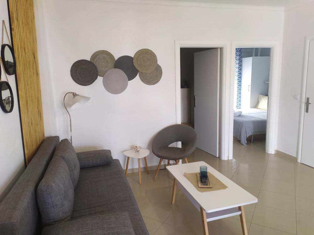 Ofrinio Central Apartments Buitenkant foto